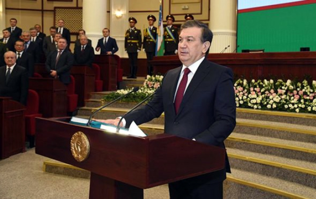 شوکت میرضیایف، رئیس جمهوری جدید ازبکستان سوگند خورد